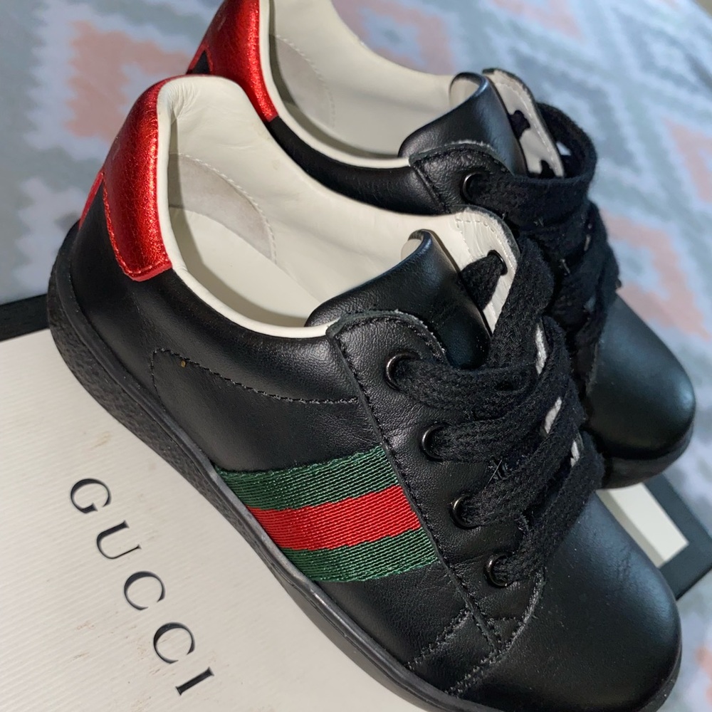 Like new toddler Gucci shoes!